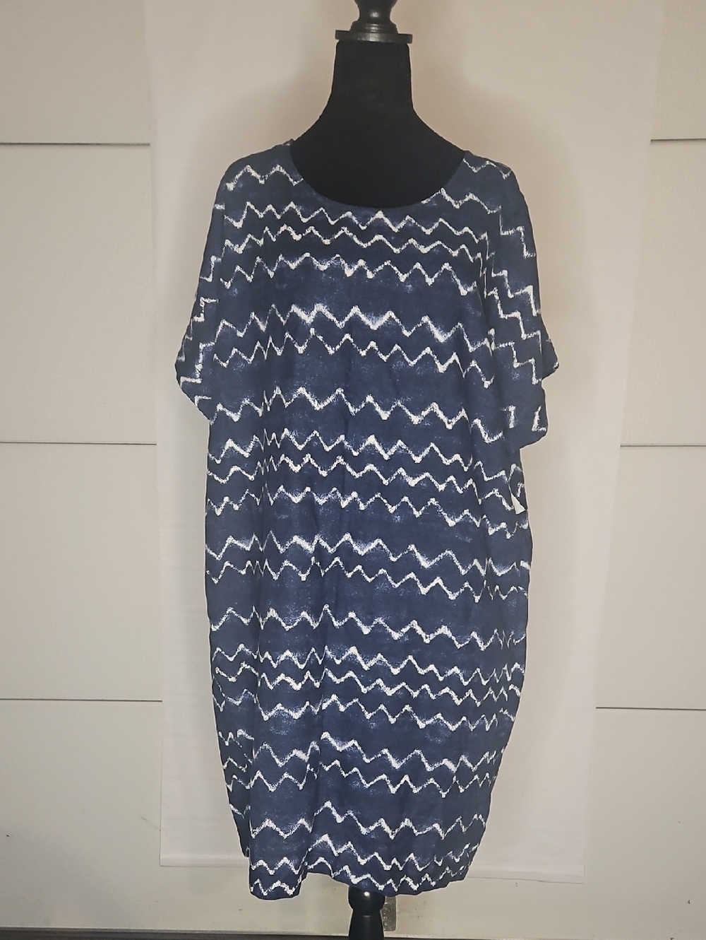 Old Navy Blue and White Linen Blend Zigzag Shift Dress XL